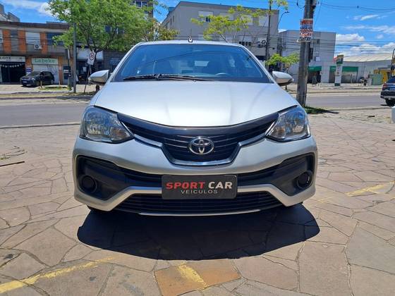 TOYOTA ETIOS 1.5 X PLUS 16V FLEX 4P AUTOMÁTICO